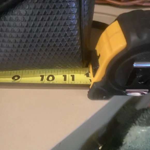 Liz Claiborne Purse - Picture 7 of 15